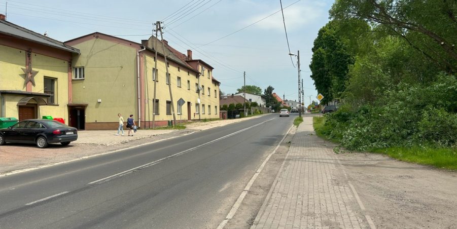2023 05 23 km 253+450 strona prawa
