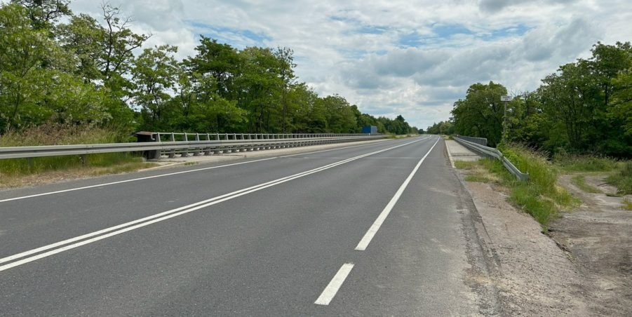 2023 06 06 km 251+200 strona prawa