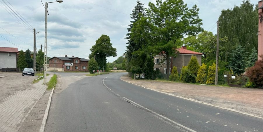 2023 06 06 km 253+450 strona lewa