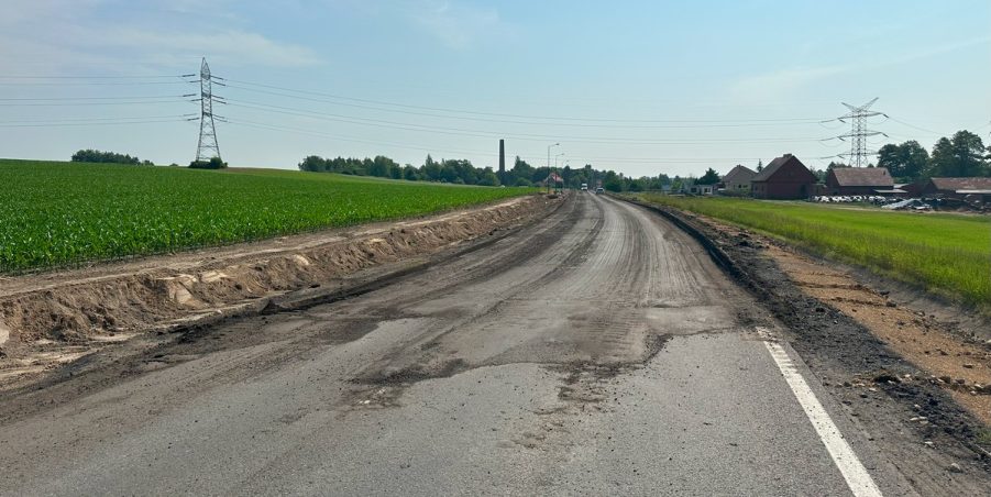 2023 06 20 km 246+900 strona prawa