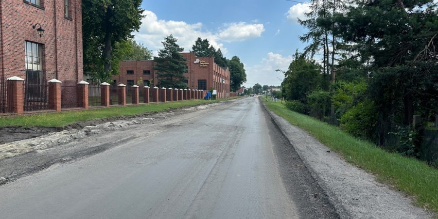 2023 07 04 km 247+450 zabytkowa stacja wodociągowa