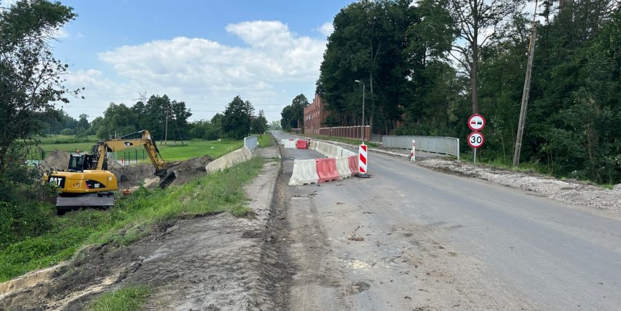 2023 07 04 km 247+700 most MD 01 nad ciekiem Łubia