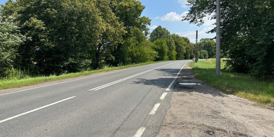 2023 07 04 km 252+950 ul. Robotnicza strona prawa
