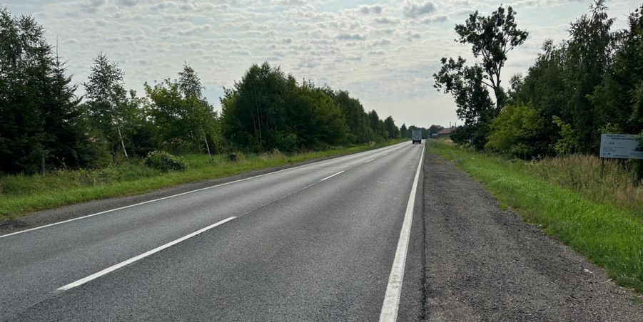 2023 07 11 km 252+500 pola strona prawa