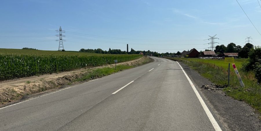 2023 07 18 km 246+900 pola strona prawa