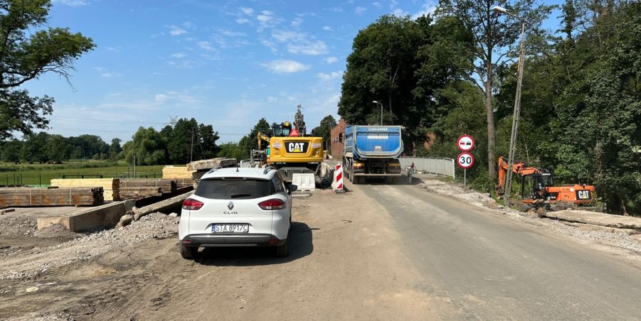 2023 07 18 km 247+700 most MD 01 nad ciekiem Łubia