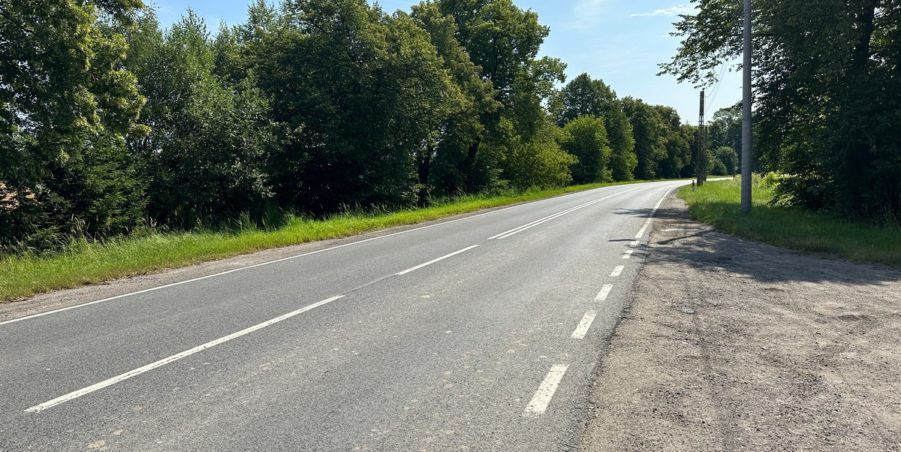 2023 07 18 km 252+950 ul. Robotnicza strona prawa