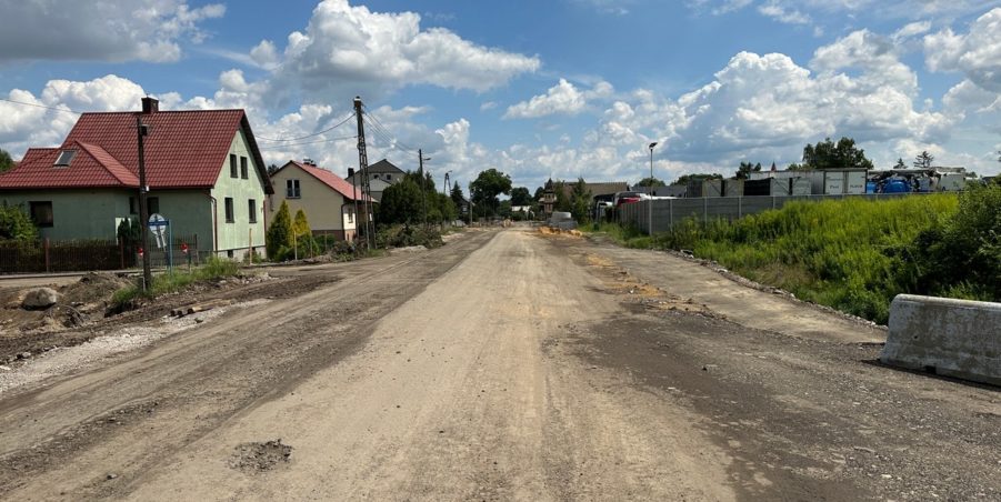 2023 07 25 km 247+700 Karchowice ul. Polna