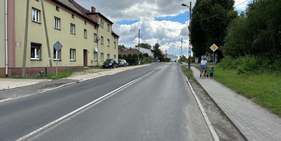 2023 08 01 km 253+450 przedszkole