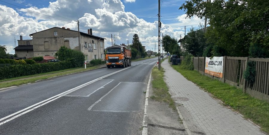 2023 08 01 km 255+100 przy A1 strona prawa