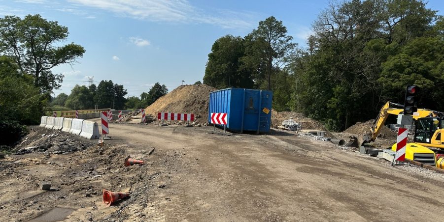 2023 08 16 km 247+700 most MD 01 nad ciekiem Łubia