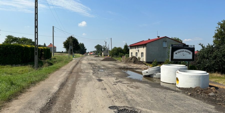 2023 08 16 km 250+200 ul. Bytomska