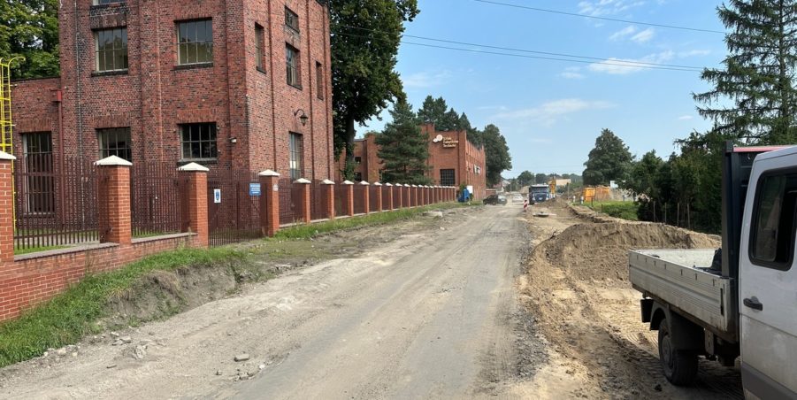 2023 08 22 km 247+450 zabytkowa stacja wodociągowa