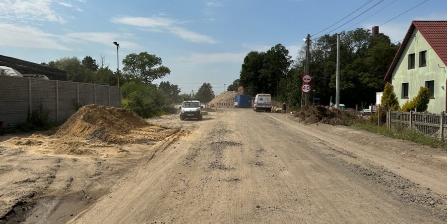 2023 08 22 km 247+700 most MD 01 nad ciekiem Łubia
