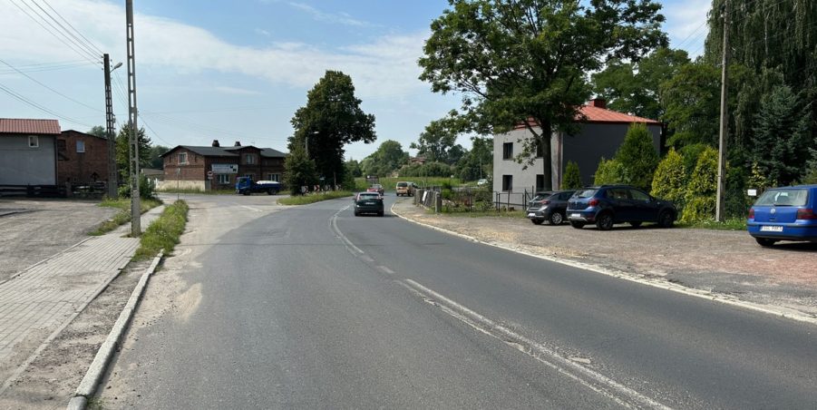 2023 08 22 km 253+450 ul. Dworcowa