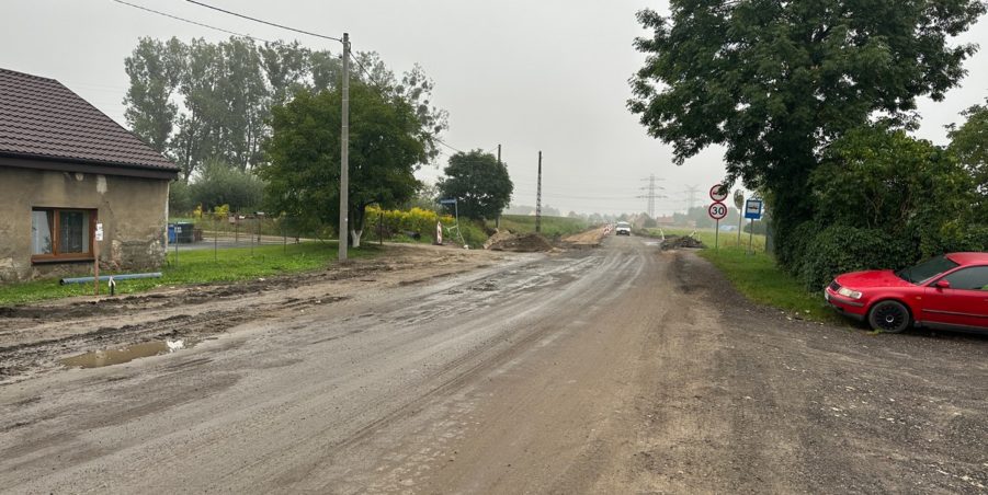 2023 08 29 km 246+550 ul. Wiejska strona prawa