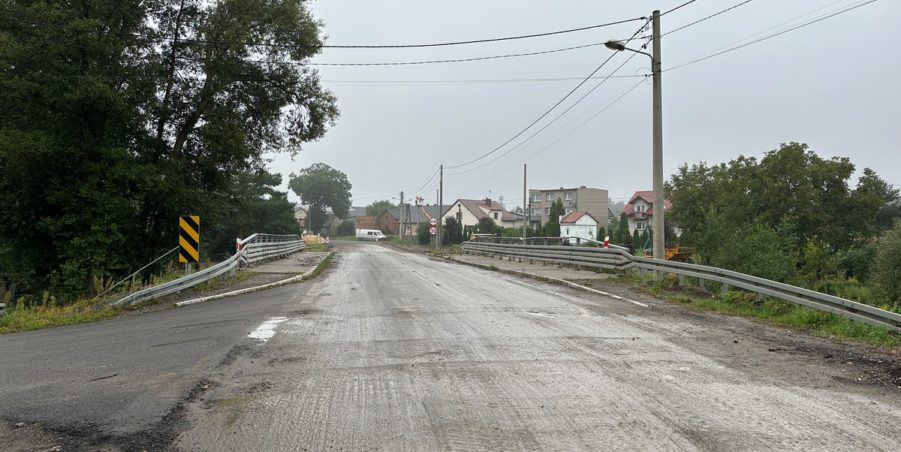 2023 08 29 km 248+100 most nad rzeką Drama
