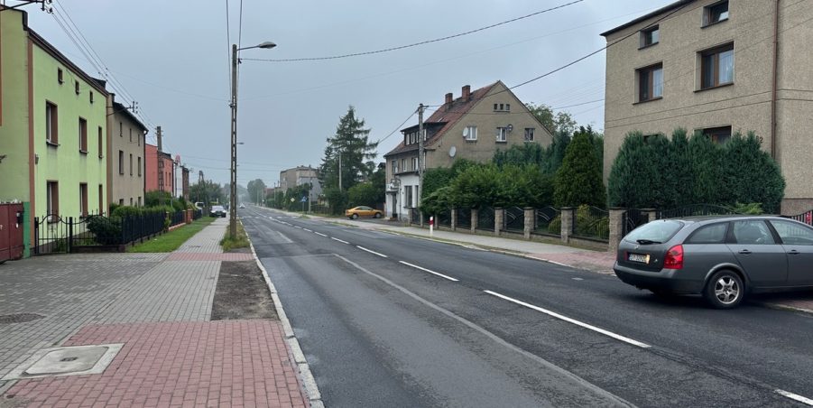 2023 08 29 km 254+400 Wieszowa strona lewa