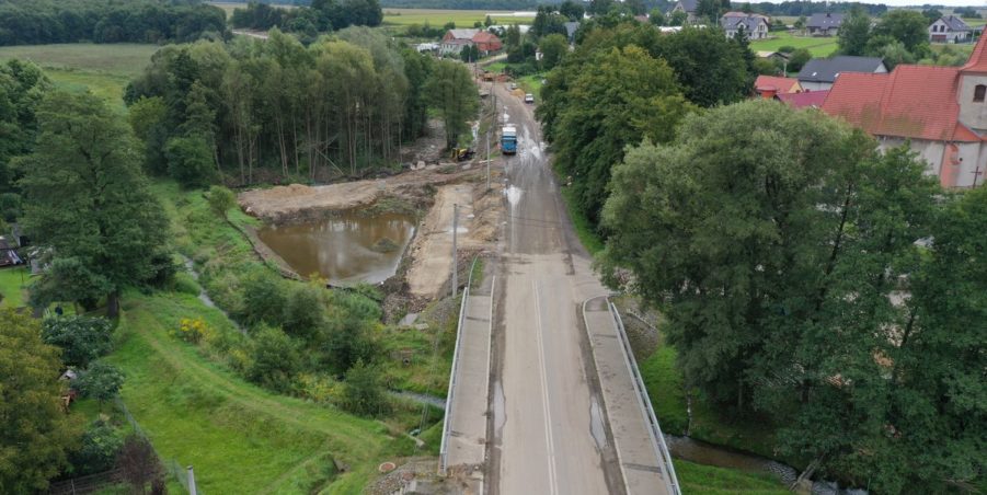 19. 248+050 Karchowice most nad rzeką Drama, zbiornik ZR 03