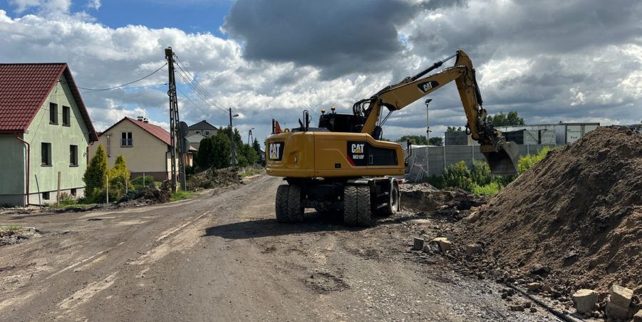 2023 08 08 km 247+700 Karchowice ul. Polna
