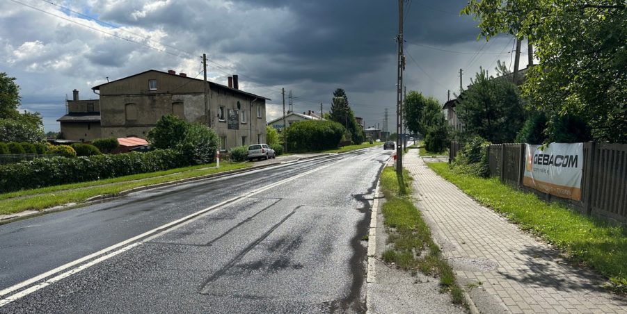 2023 08 08 km 255+100 przy A1 strona prawa