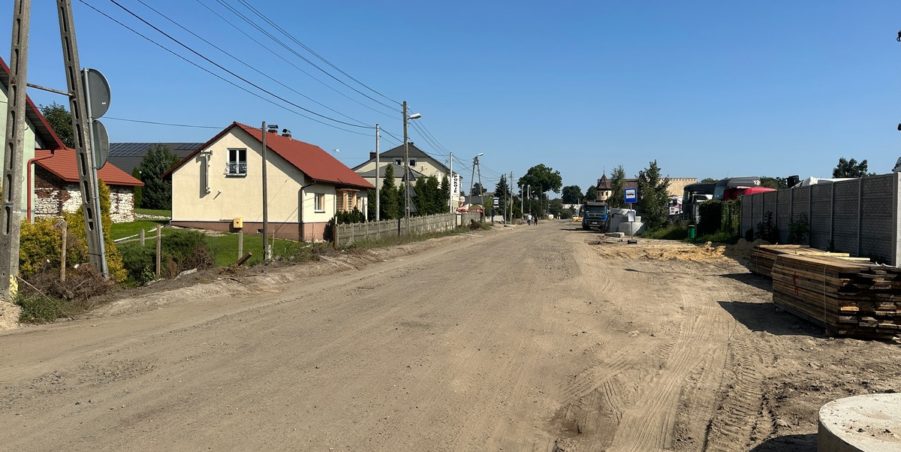 2023 09 05 km 247+700 Karchowice ul. Polna