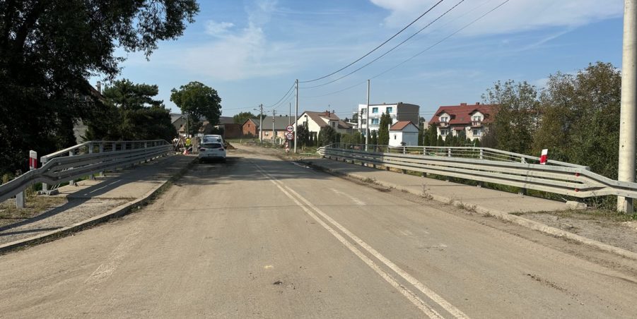 2023 09 12 km 248+100 most nad rzeką Drama