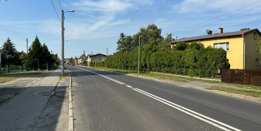 2023 09 12 km 255+100 przy A1 strona lewa