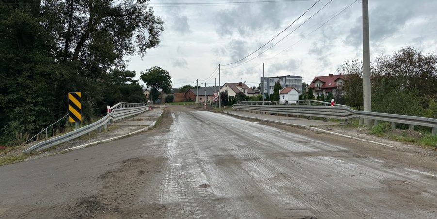2023 09 19 km 248+100 most nad rzeką Drama