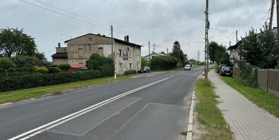 2023 09 19 km 255+100 przy A1 strona prawa
