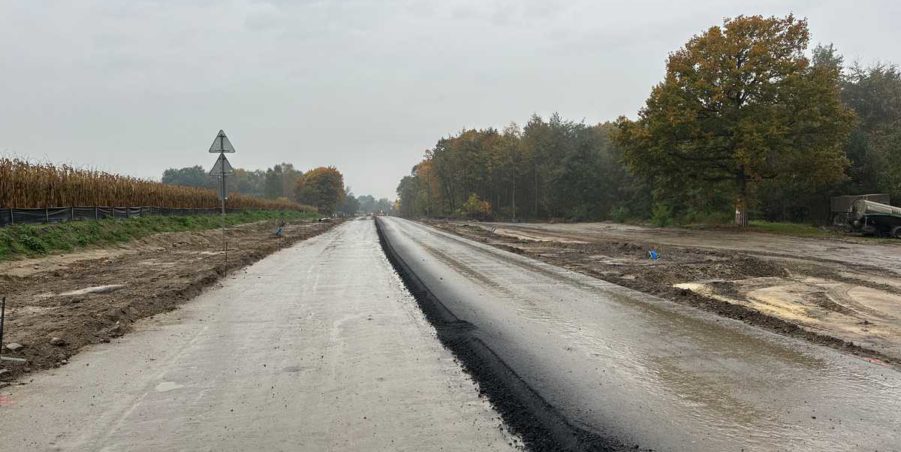 2023 10 24 km 248+900 las Boniowski parking