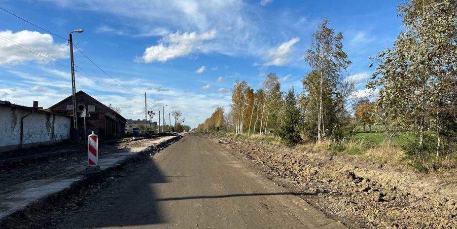 2023 10 31 km 252+950 ul. Robotnicza strona lewa