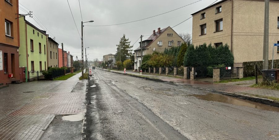 2023 11 07 km 254+400 Wieszowa strona lewa