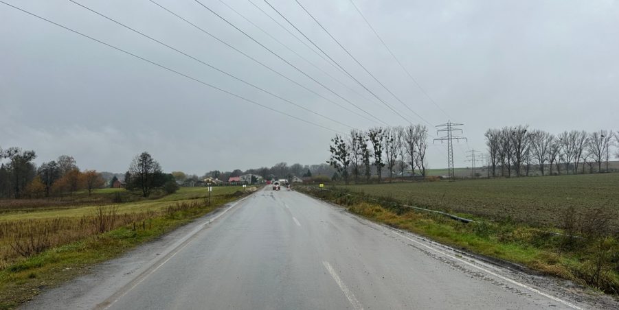 2023 11 14 km 247+200 pola strona lewa