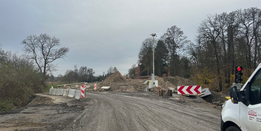 2023 11 21 km 247+700 most MD 01 nad ciekiem Łubia