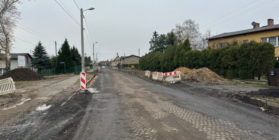 2023 11 21 km 255+100 przy A1 strona lewa