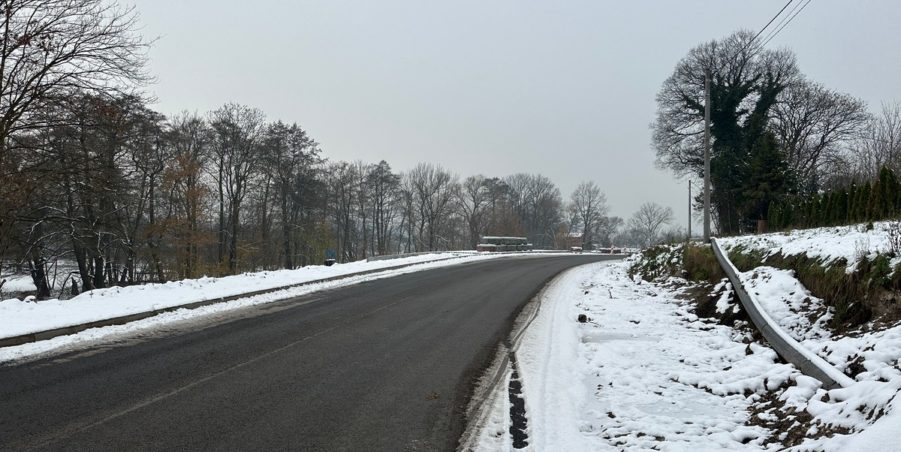 2023 11 28 km 246+000 ul. Bytomska strona lewa.JPG