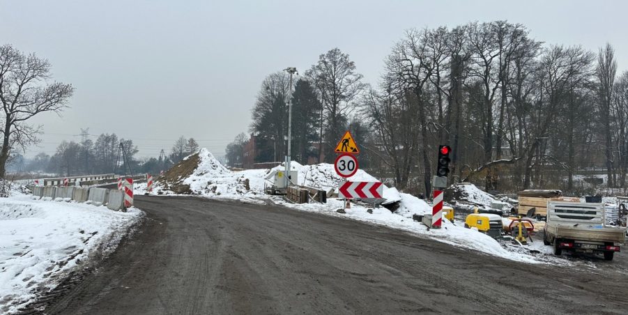 2023 11 28 km 247+700 most MD 01 nad ciekiem Łubia