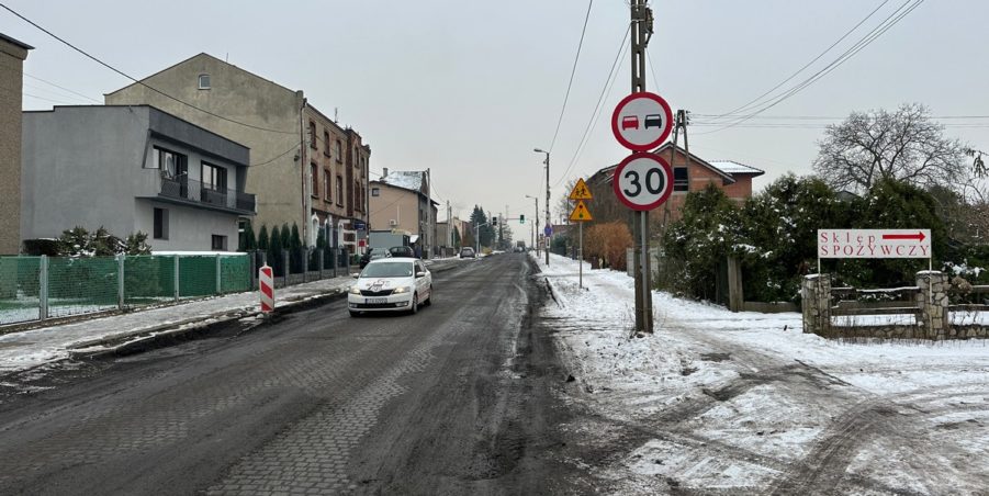 2023 11 28 km 254+400 Wieszowa strona prawa