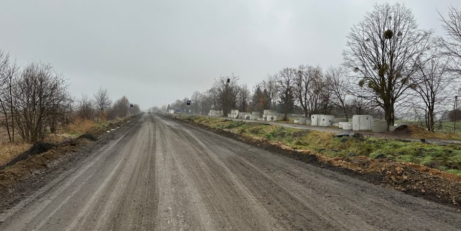 2023 12 12 km 251+200 ul. Konary przystanek