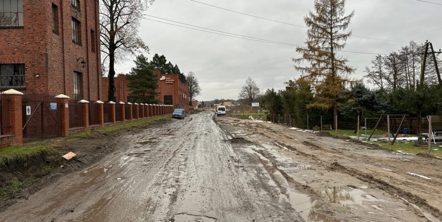 2023 12 05 km 247+450 zabytkowa stacja wodociągowa