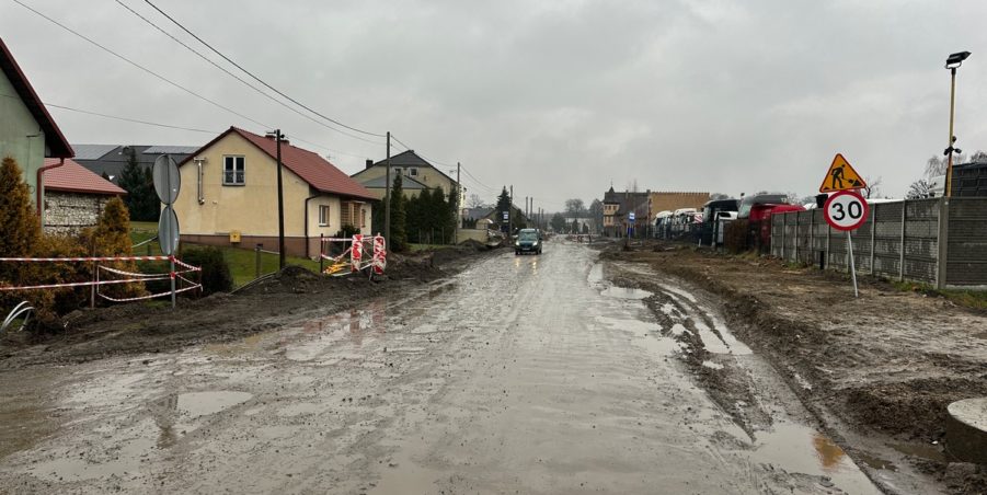 2023 12 19 km 247+700 Karchowice ul. Polna