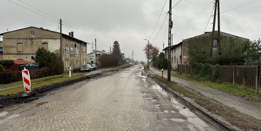 2023 12 19 km 255+100 przy A1 strona prawa