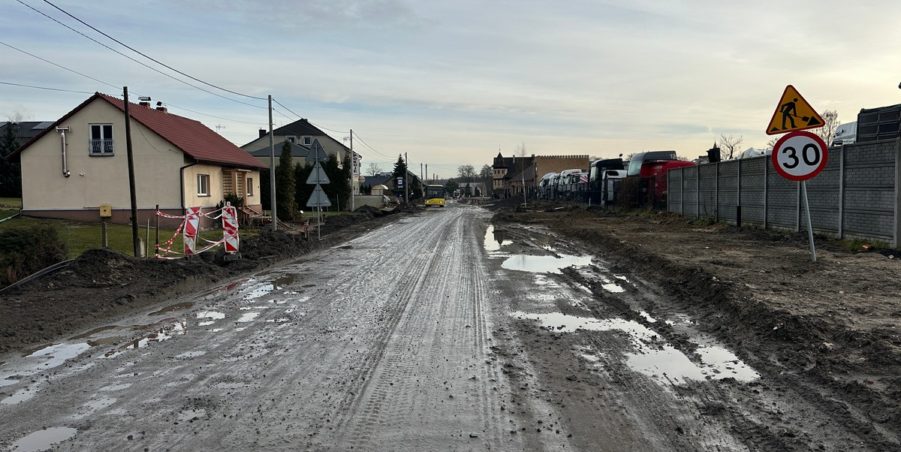2023 12 27 km 247+700 Karchowice ul. Polna