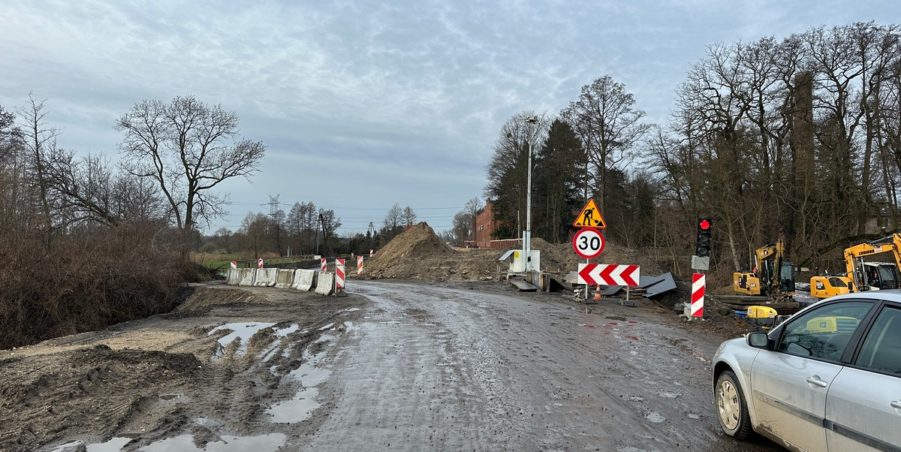 2023 12 27 km 247+700 most MD 01 nad ciekiem Łubia