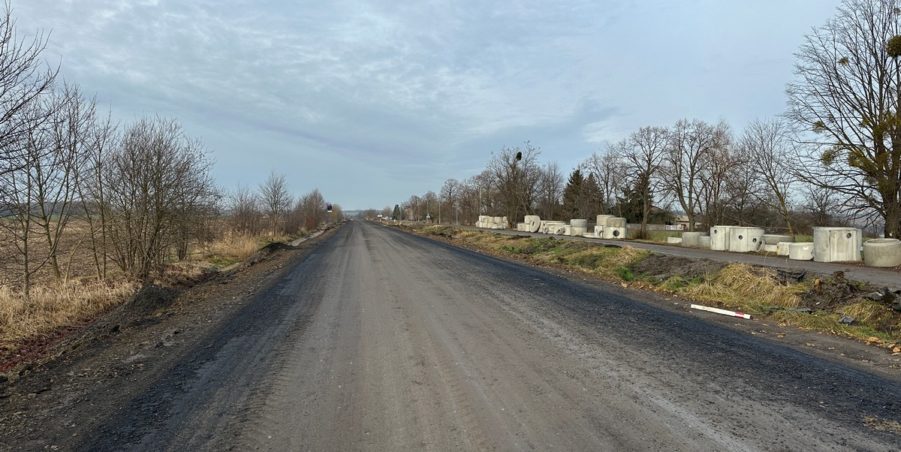 2023 12 27 km 251+200 ul. Konary przystanek