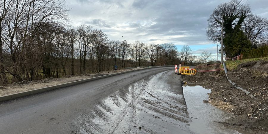 2024 01 02 km 246+000 ul. Bytomska strona lewa