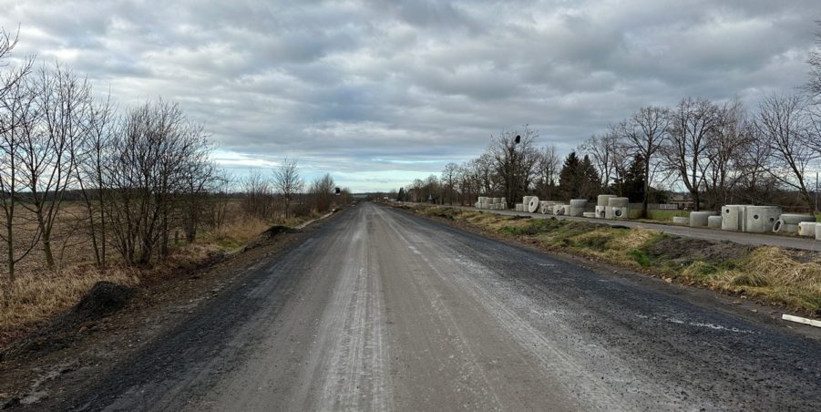 2024 01 02 km 251+200 ul. Konary przystanek