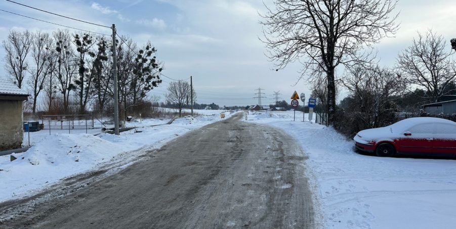 2024 01 09 km 246+550 ul. Wiejska strona prawa