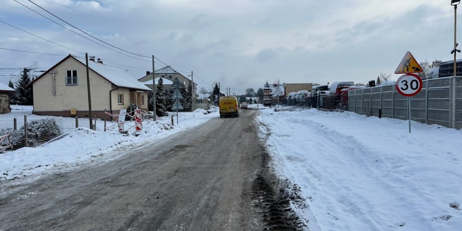 2024 01 09 km 247+700 Karchowice ul. Polna